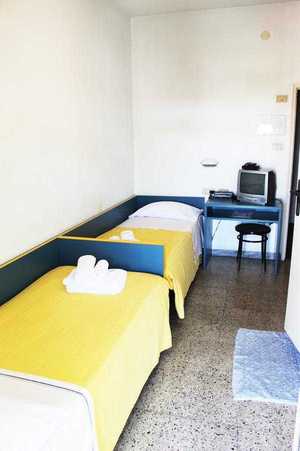 Hotel Elde Riccione Eksteriør billede